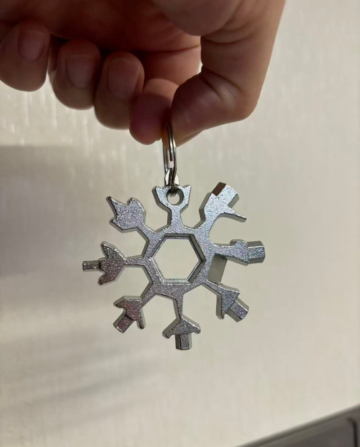 18-in-1 Snowflake Wrench – The Ultimate EDC Pocket Toolkit
